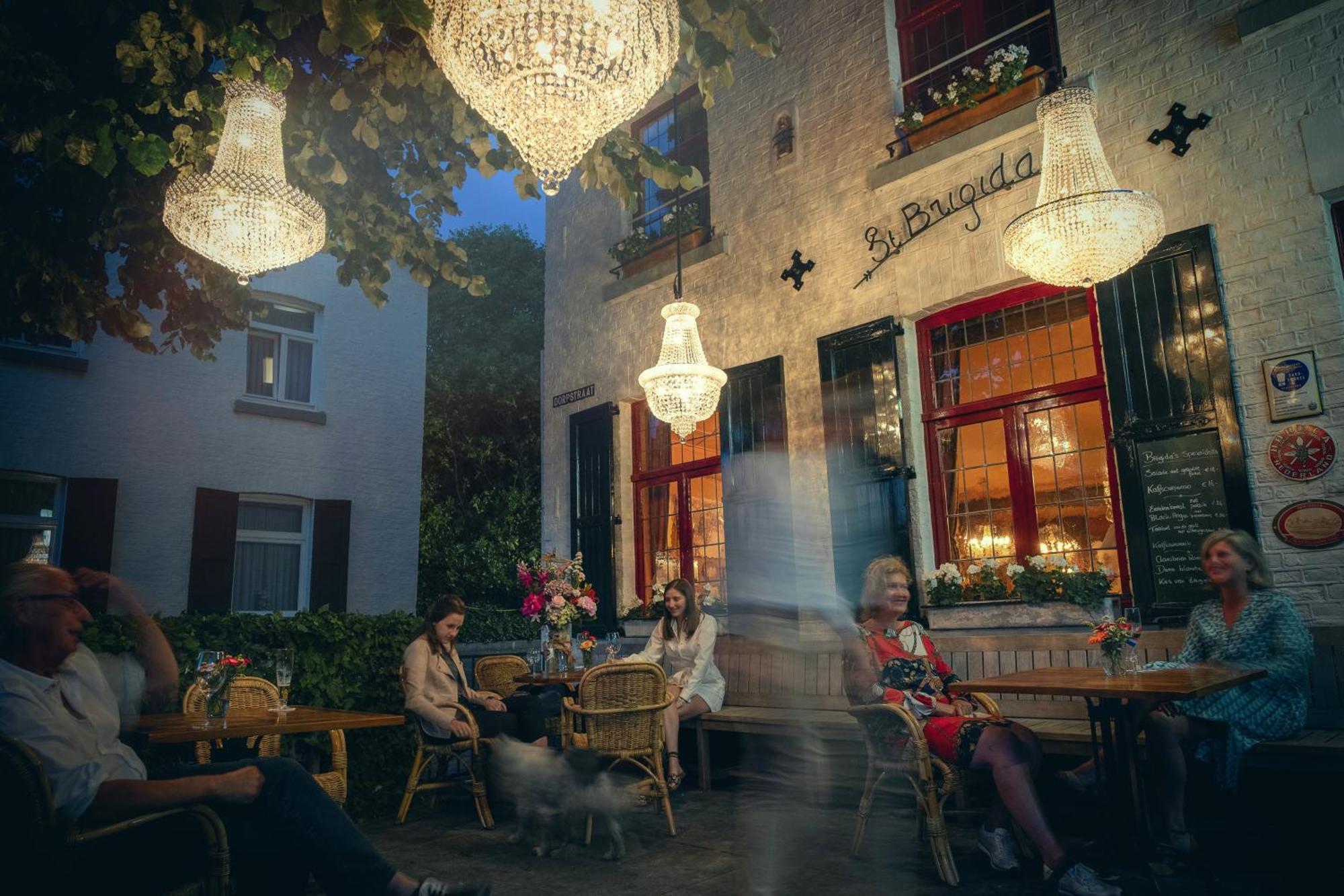 Herberg St. Brigida Hotell Noorbeek Exteriör bild